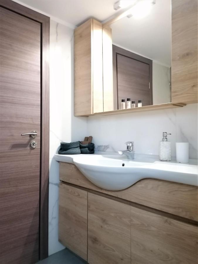 Apartament Athenian Elegant Apt Near Acropolis Zewnętrze zdjęcie